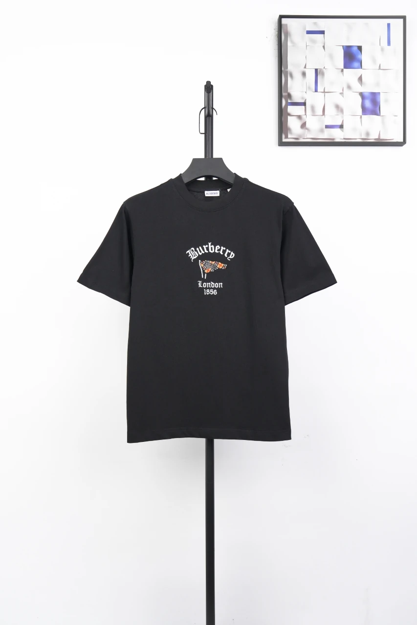 Burberry Black Check Flag Equestrian Knight Embroidered T-Shirt product photo from LabelPicks
