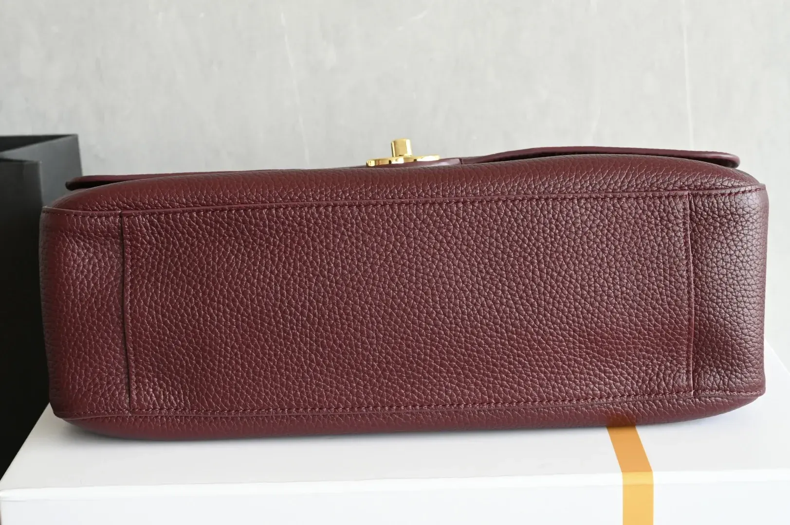 Chanel Grained Leather Shoulder Bag product photo from LabelPicks