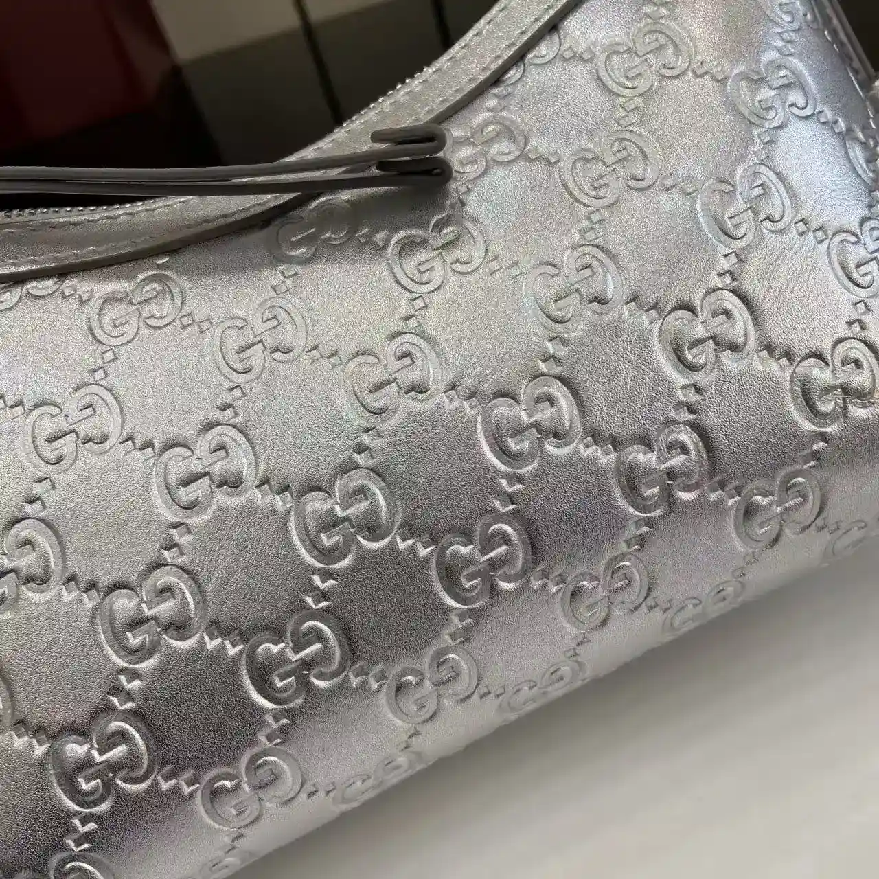 Gucci Day-To-Night Shoulder Bag product photo from LabelPicks