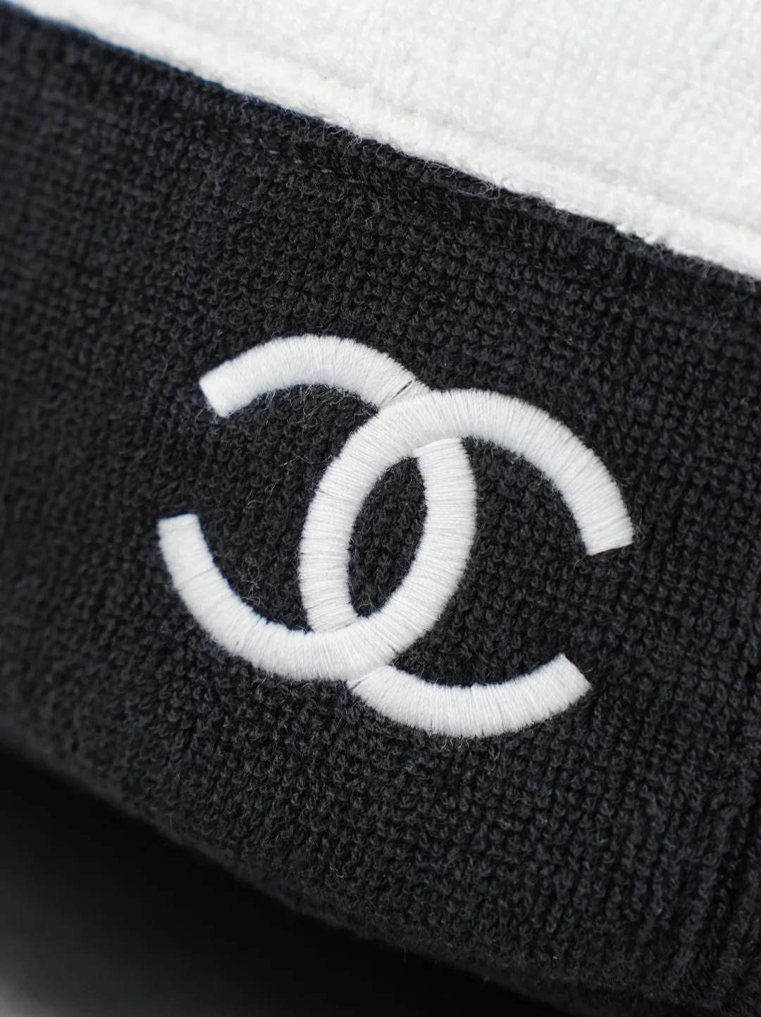 Chanel White Tote Bag product photo from LabelPicks