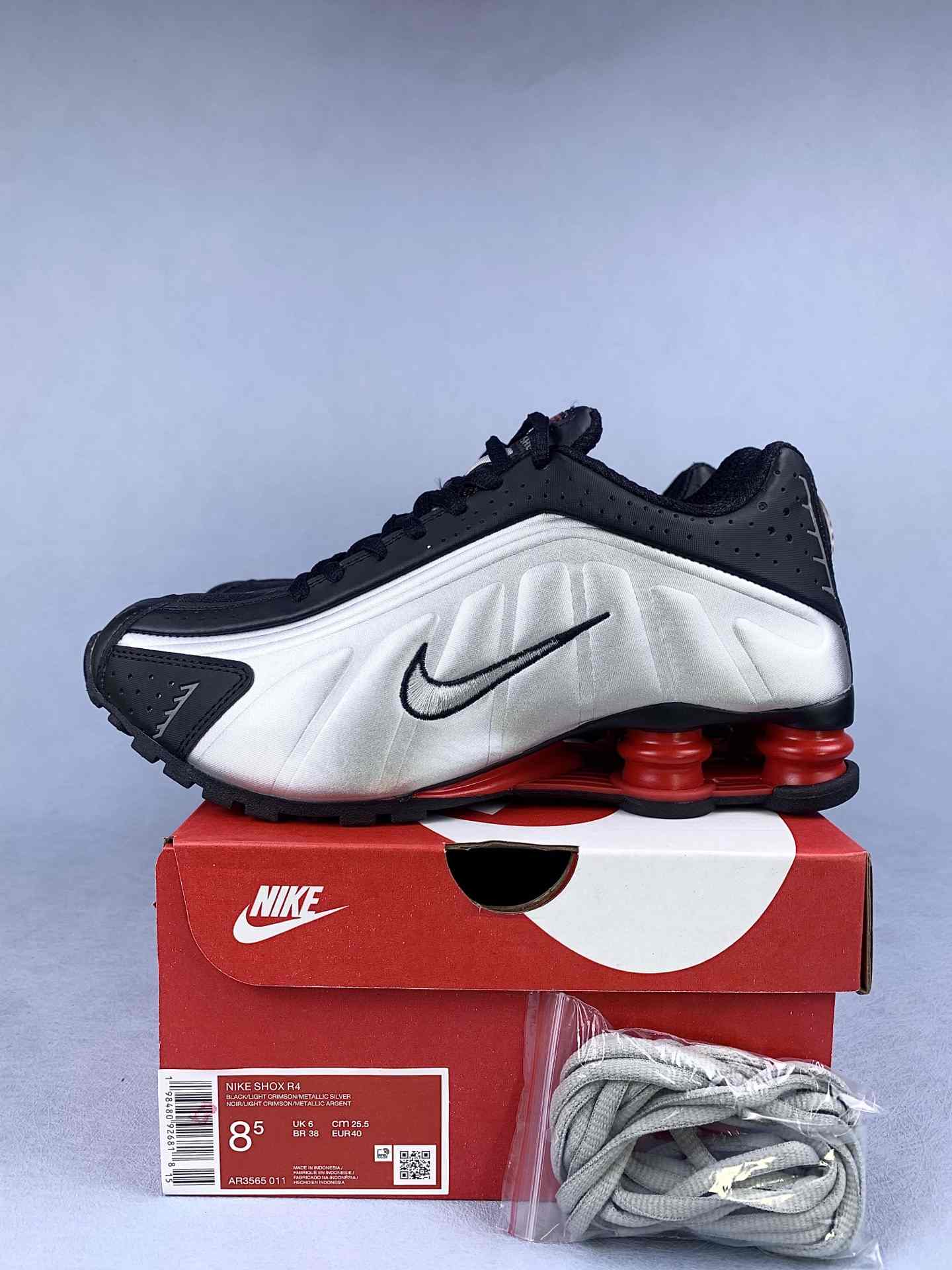 Nike Shox R4 Shoes