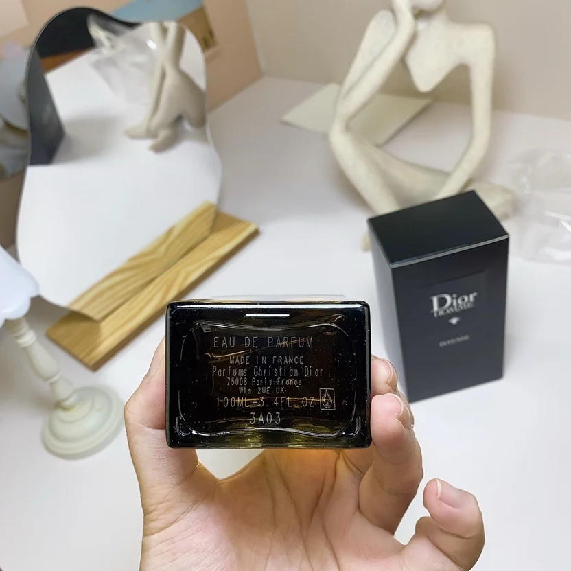 Iris Intense Eau de Parfum – Men's Luxury Fragrance