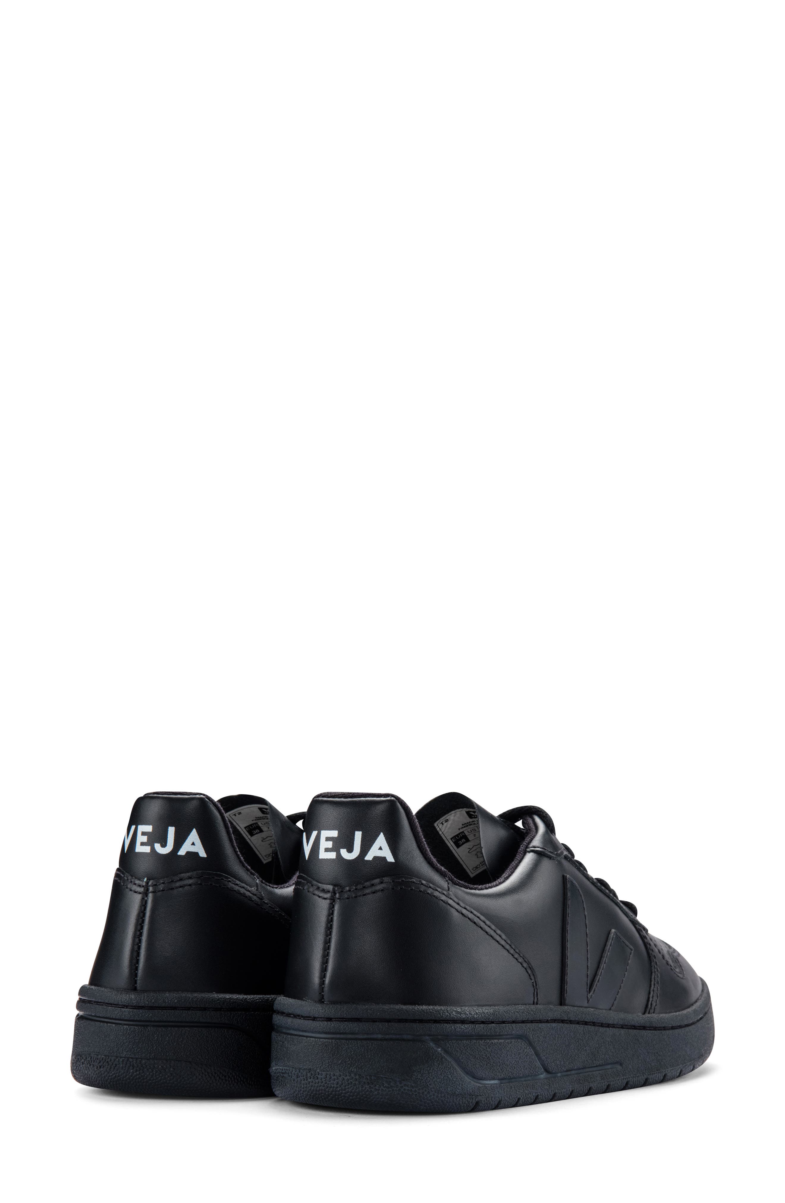 Veja V-10 Lace Up Sneaker