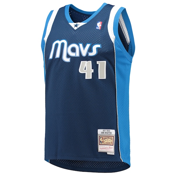 Dirk Nowitzki Dallas Mavericks 2011/12 Hardwood Classics Swingman Jersey - Navy