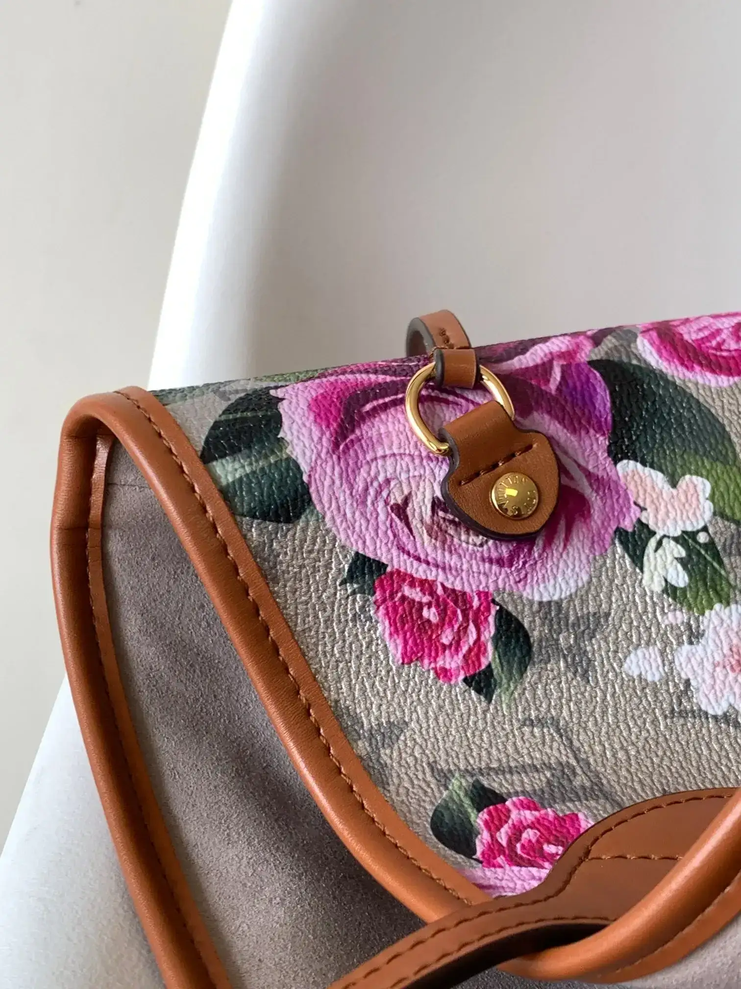 Louis Vuitton Neverfull Gold Calfskin Tote Bag product photo from LabelPicks