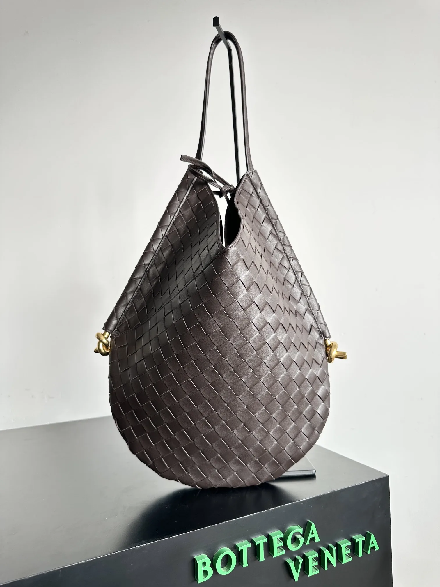 Bottega Veneta Polished Shoulder Bag product photo from LabelPicks