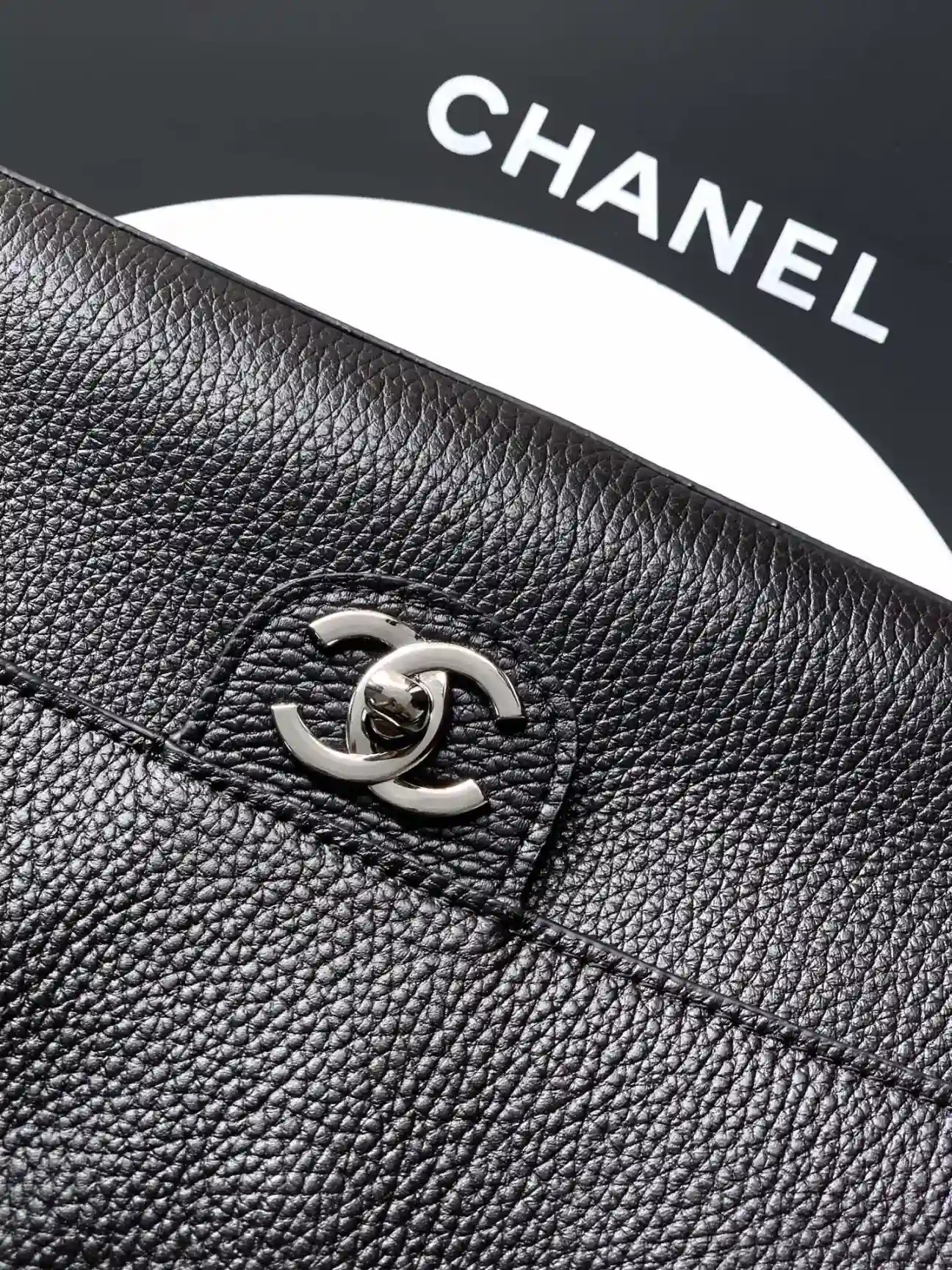 Chanel Black Classic Flap Shoulder Bag product photo from LabelPicks