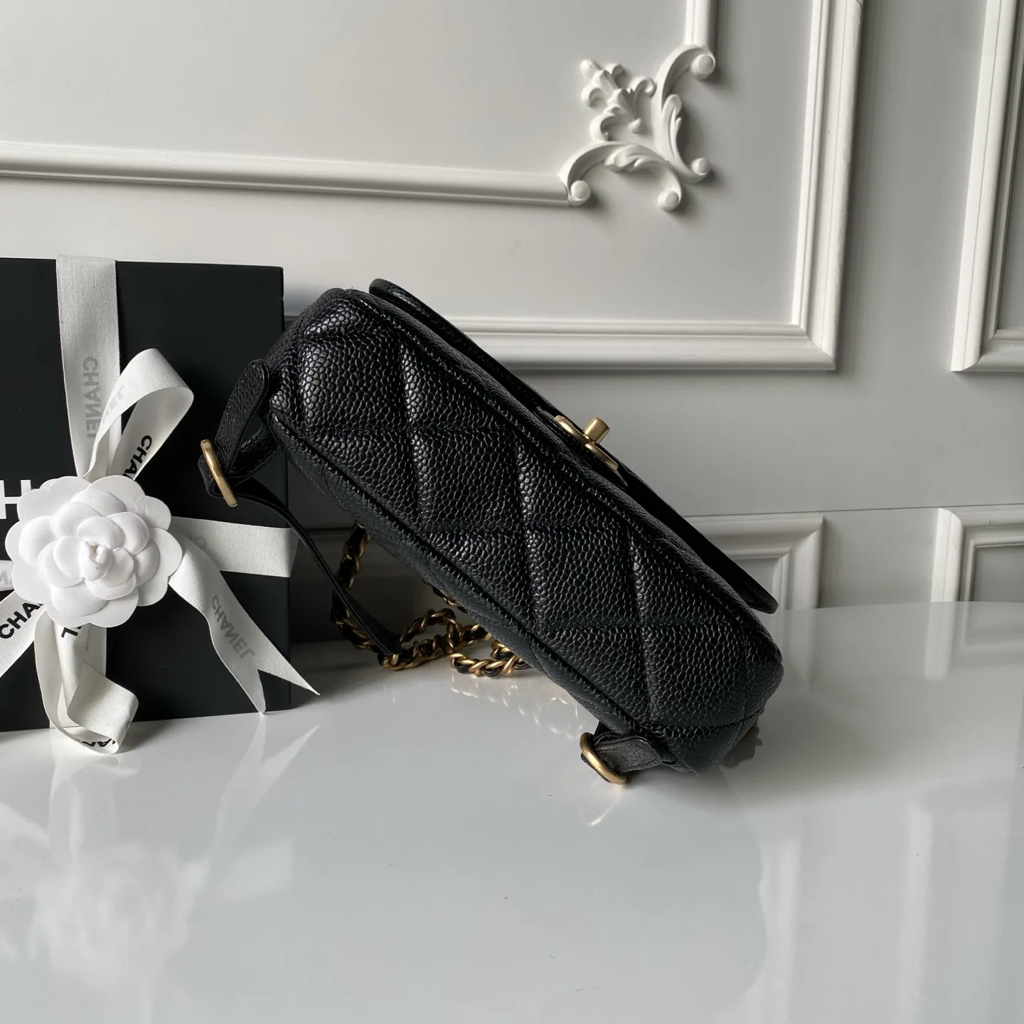 Chanel Grained Leather Crossbody Bag product photo from LabelPicks