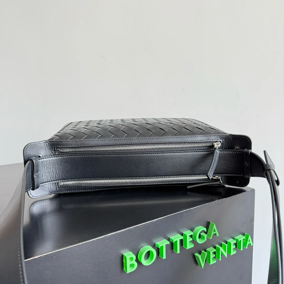 Bottega Veneta Black Intrecciato Woven Leather Tote Bag product photo from LabelPicks