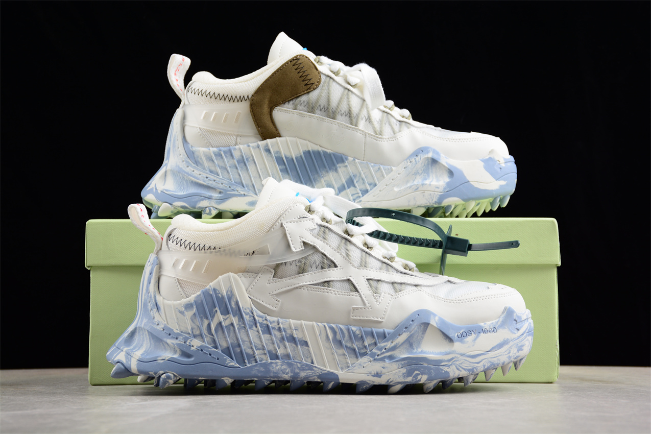 OFF-WHITE SNEAKER