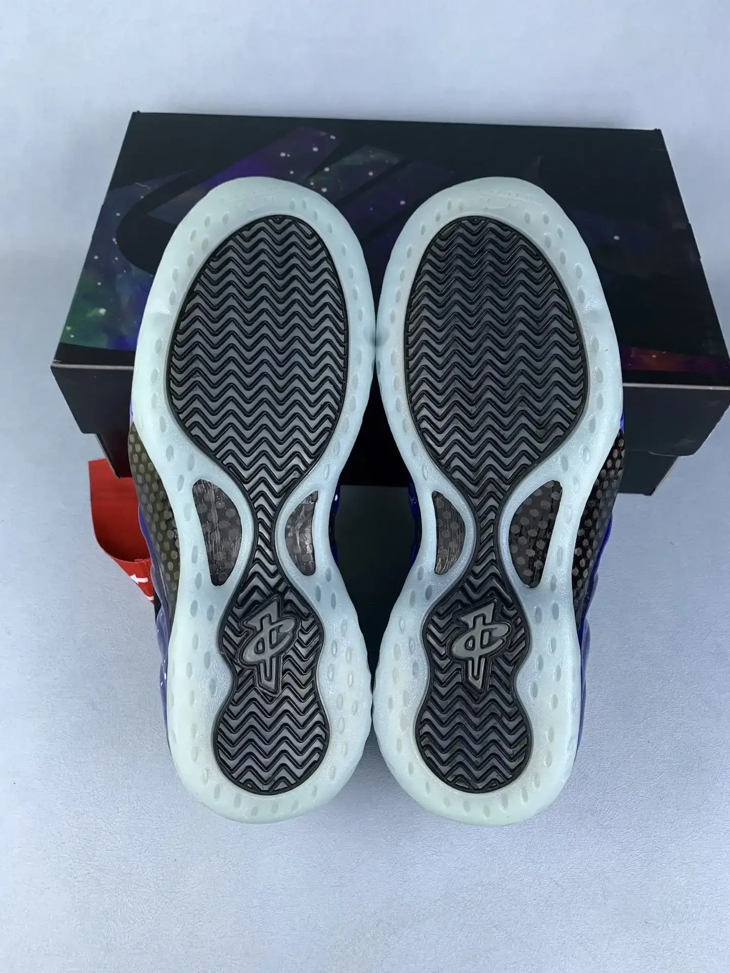 Nike Air Foamposite One 'Galaxy' Shoes product photo from LabelPicks