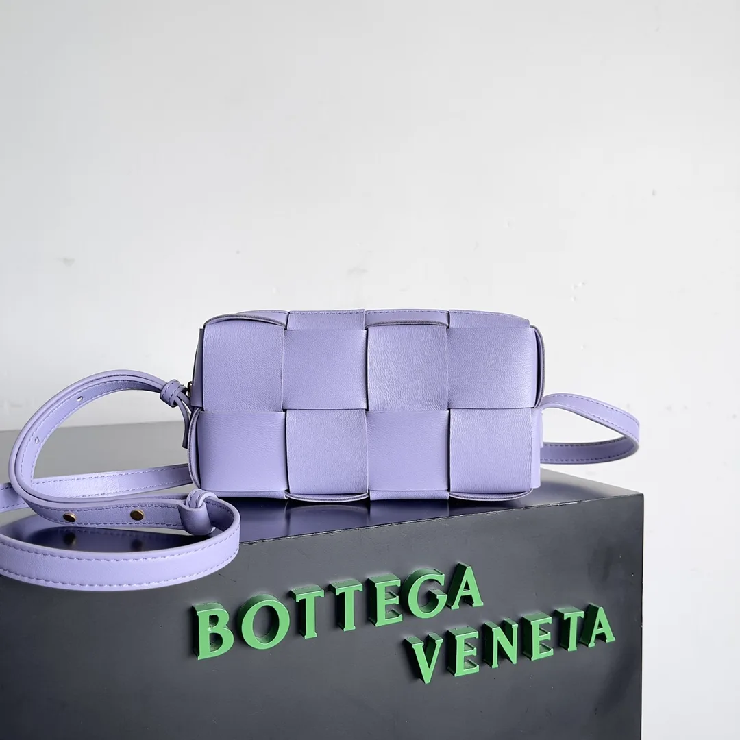 Bottega Veneta Cassette Green Intrecciato Woven Leather Crossbody Bag product photo from LabelPicks