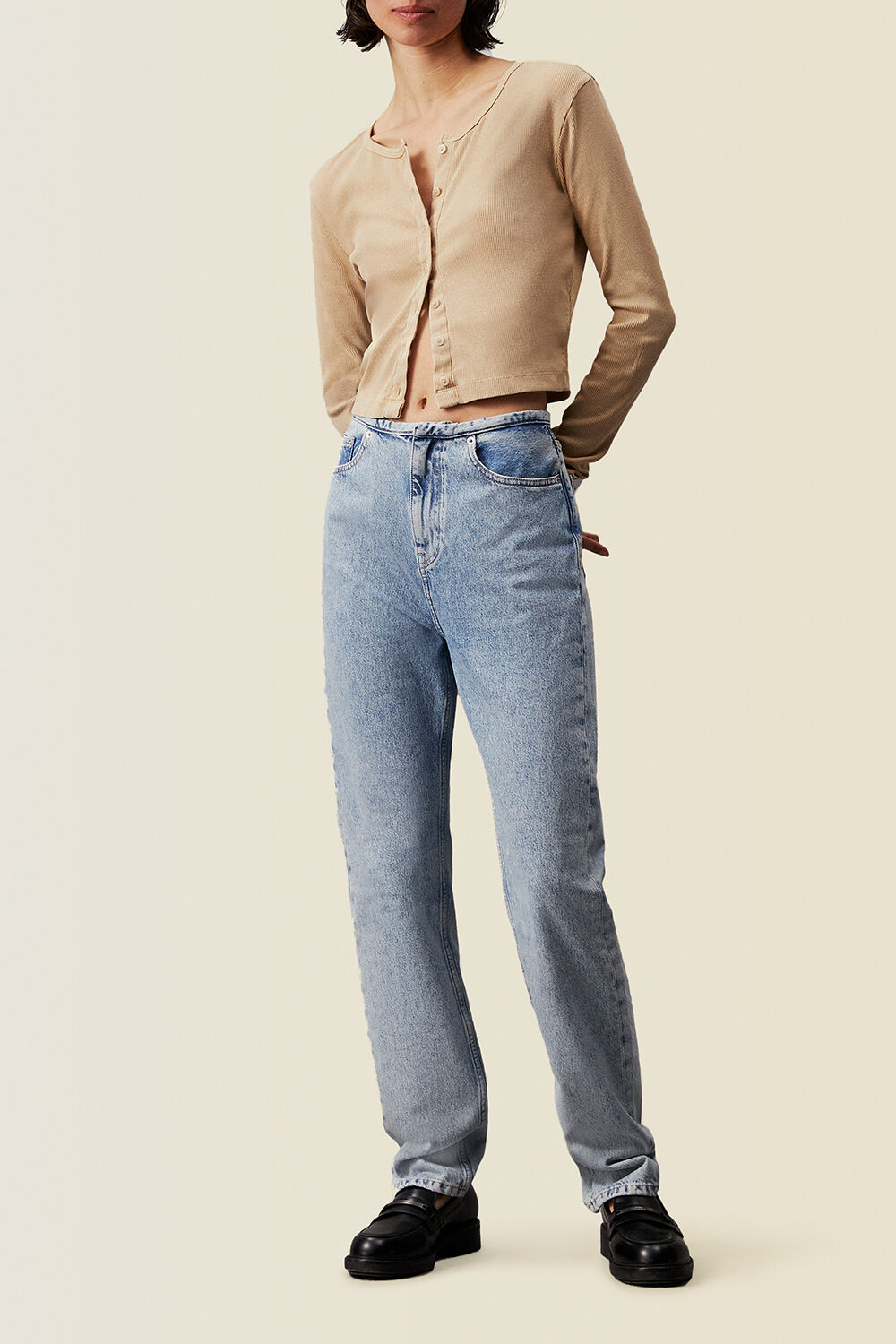 CALVIN KLEIN מכנסי ג'ינס בגזרה ישרה