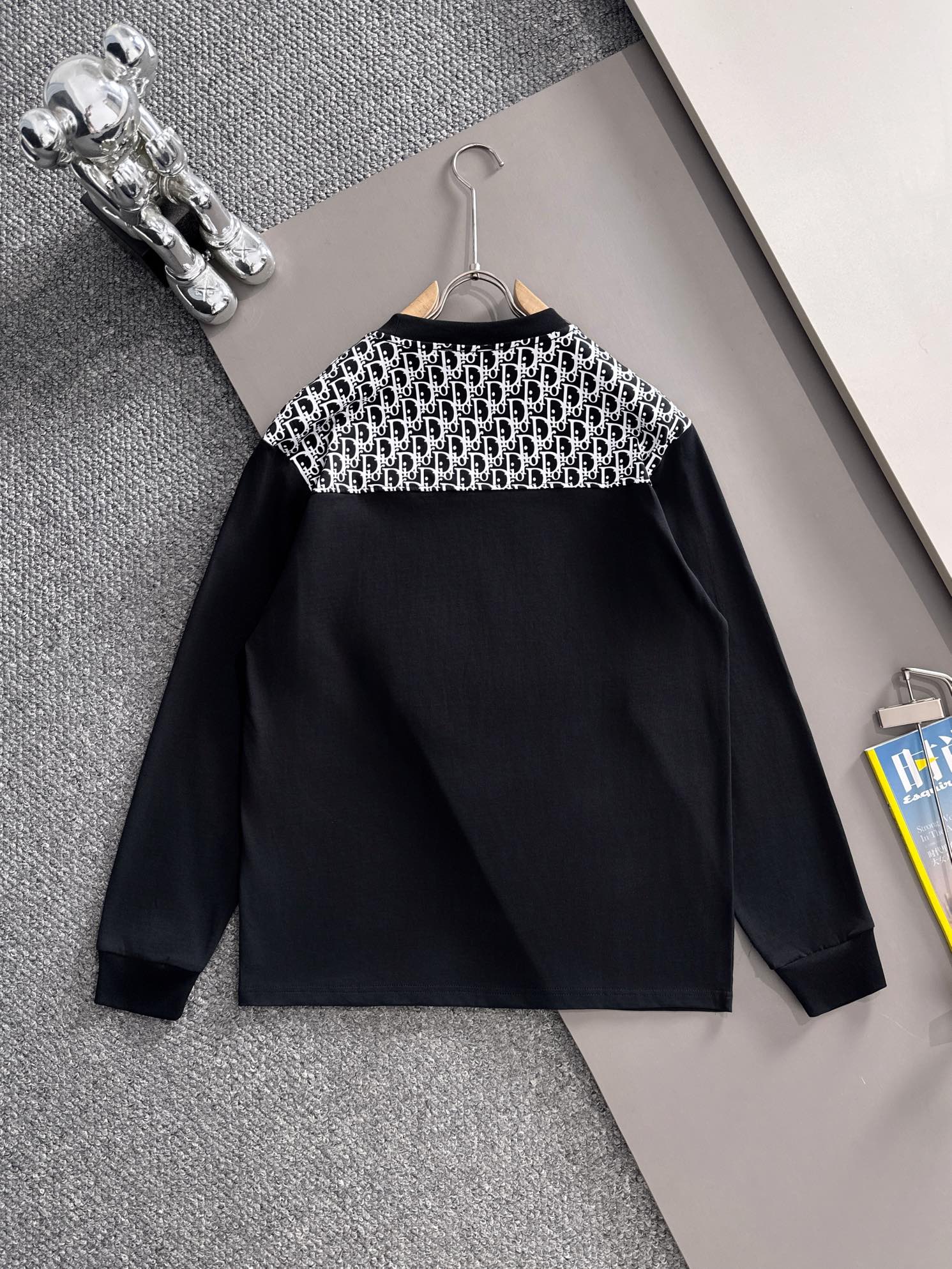 Fashionable Print Patchwork Long Sleeved Round Neck T-Shirt