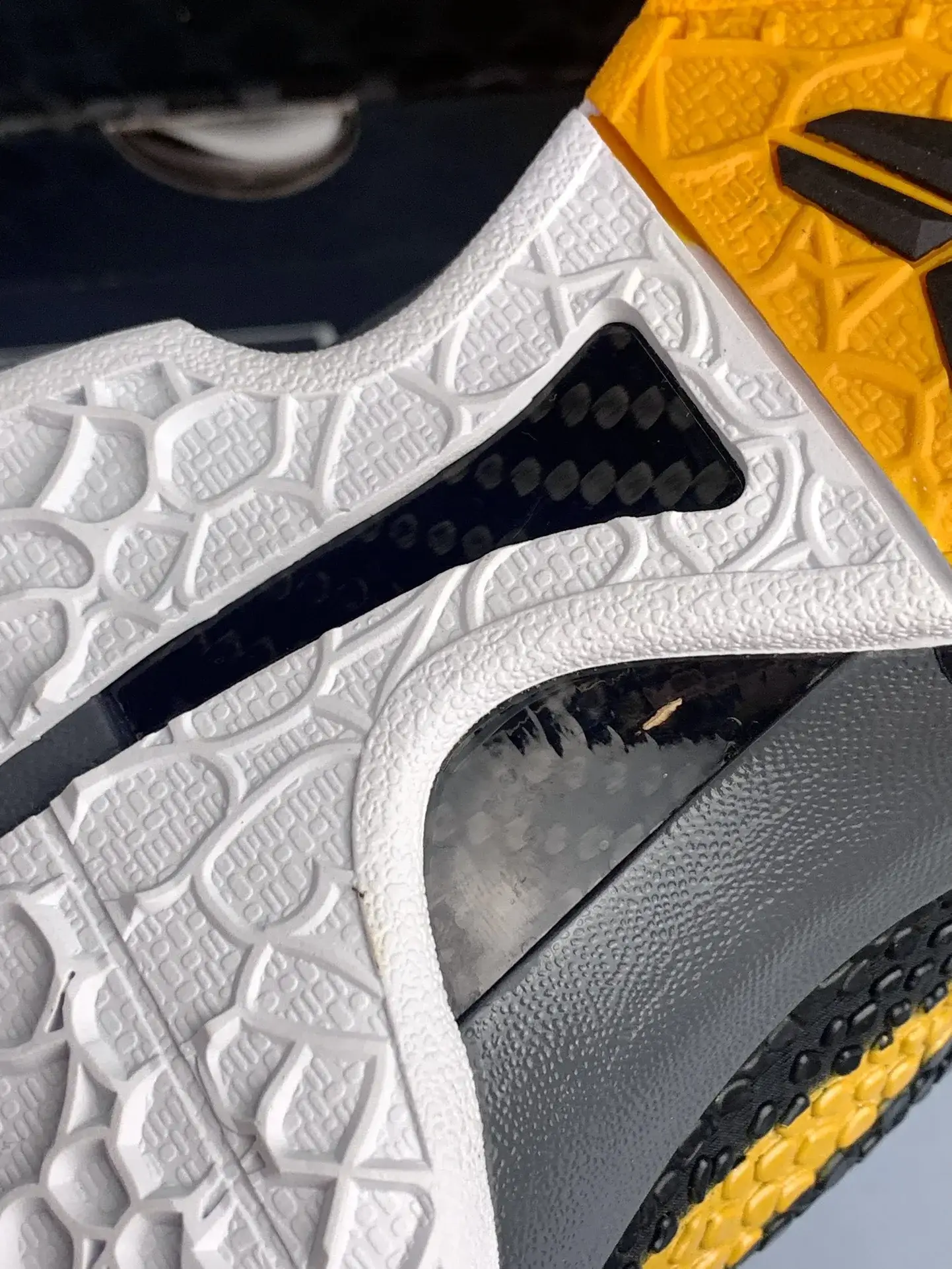 Zoom Kobe 6 “Black Del Sol” Basketball Shoes product photo from LabelPicks