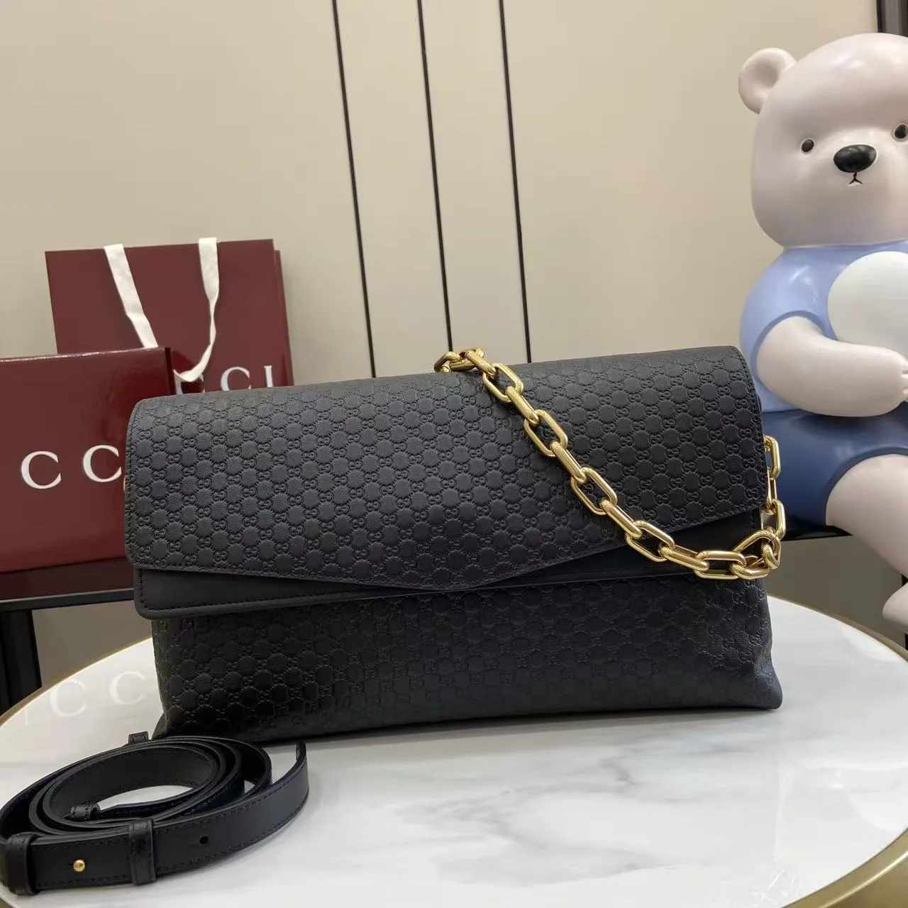 Gucci GG Supreme Canvas Shoulder Bag product photo from LabelPicks