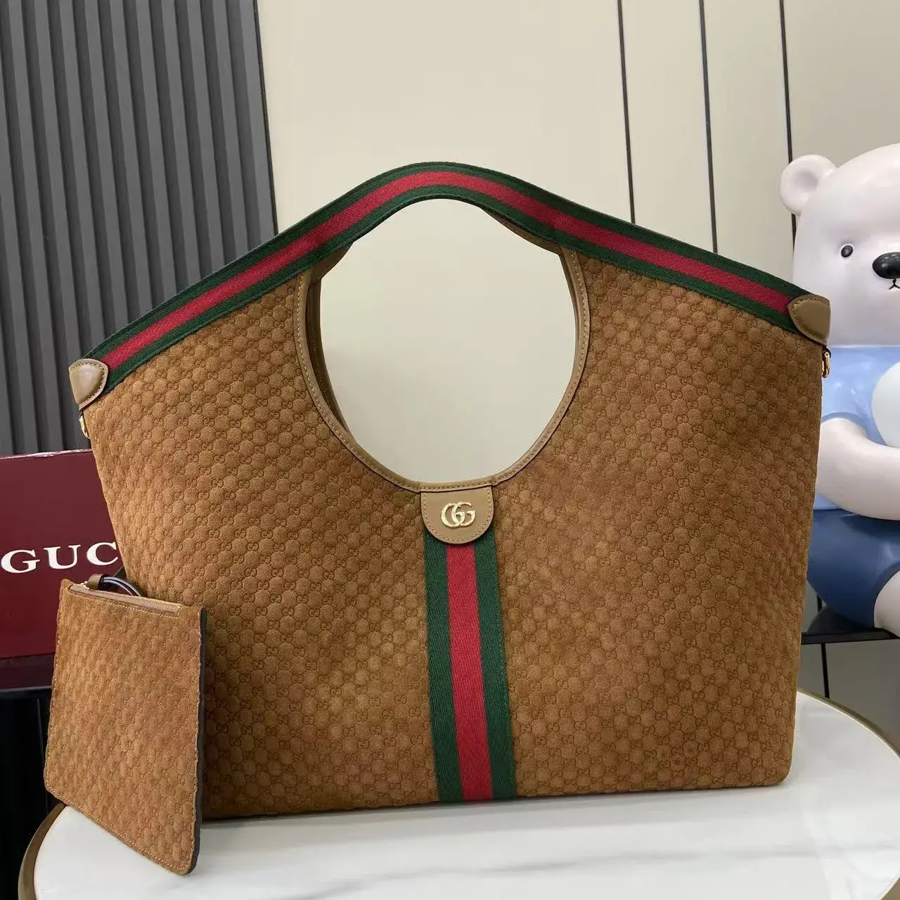 Gucci GG Supreme Canvas Tote Bag product photo from LabelPicks