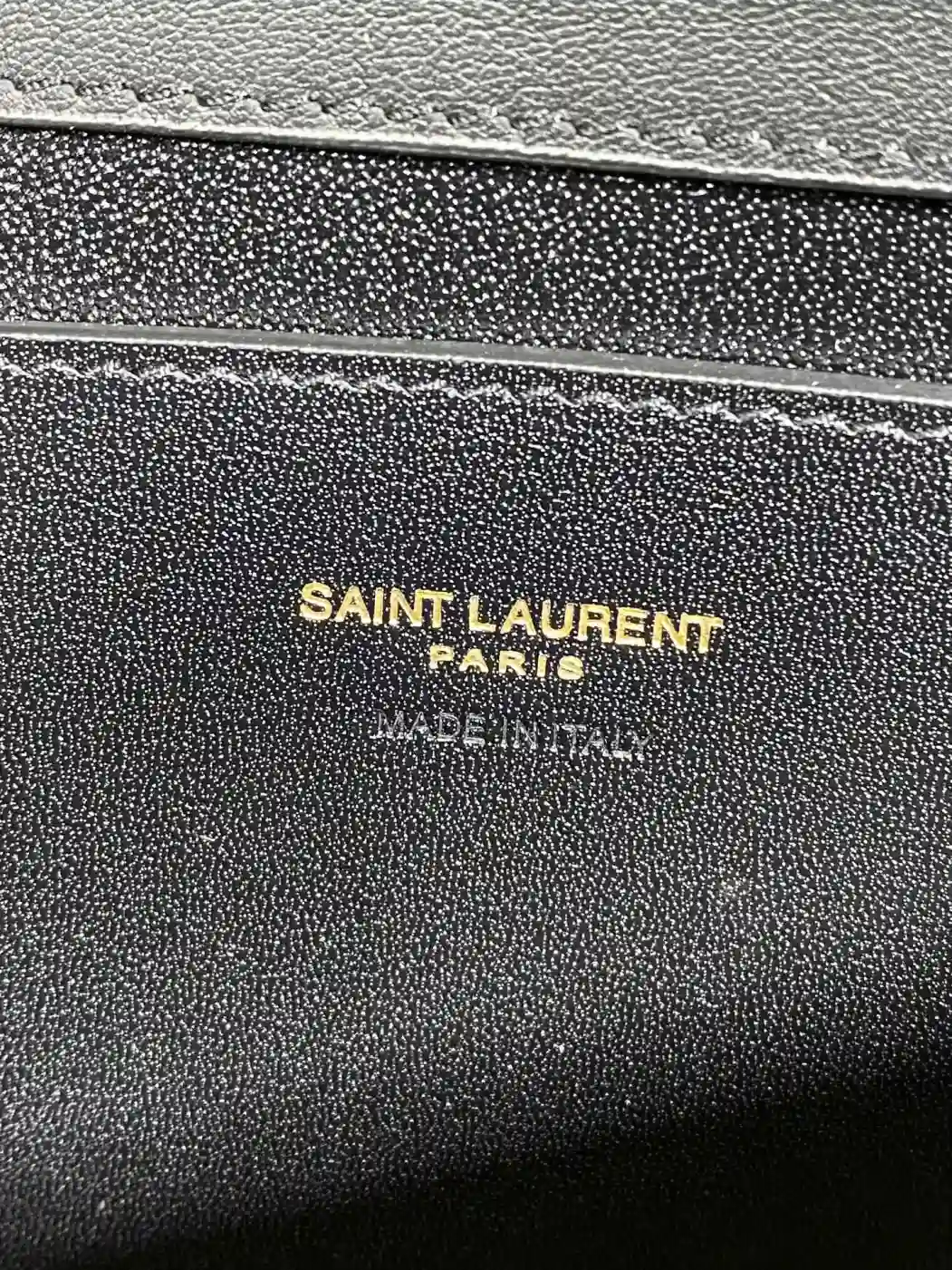 Saint Laurent Versatile Shoulder Bag product photo from LabelPicks