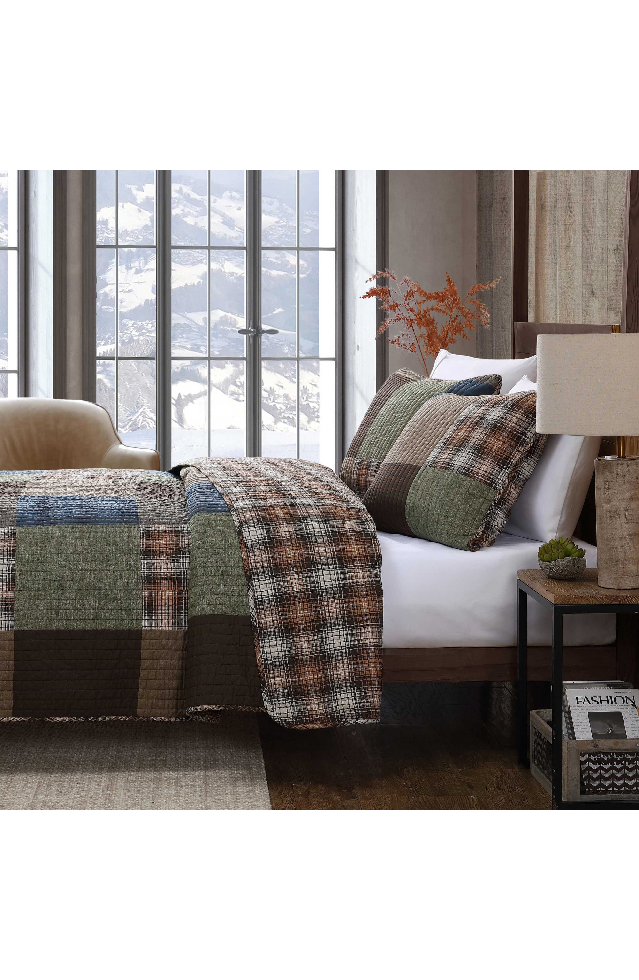 Eddie Bauer Classic Patchwork Quilt Set