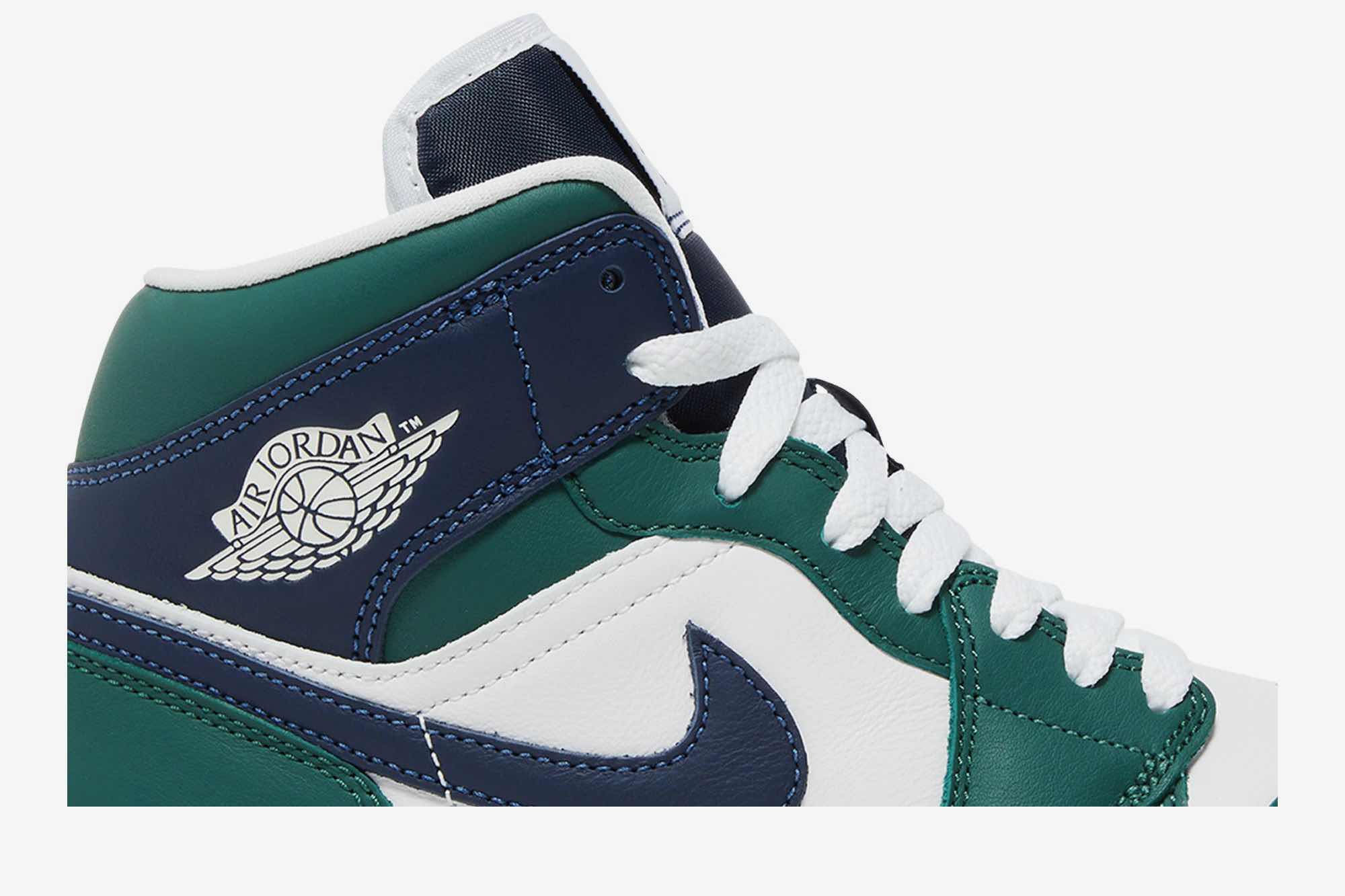 Air Jordan 1 Mid SE ‘Noble Green’ DZ5326-300