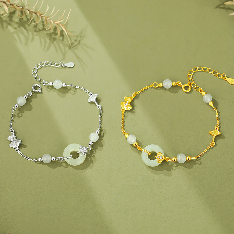 Original design: Little Apricot Lucky Charm Bracelet, featuring a retro Chinese-style design with Hetian jade beads and silver ginkgo leaf accents