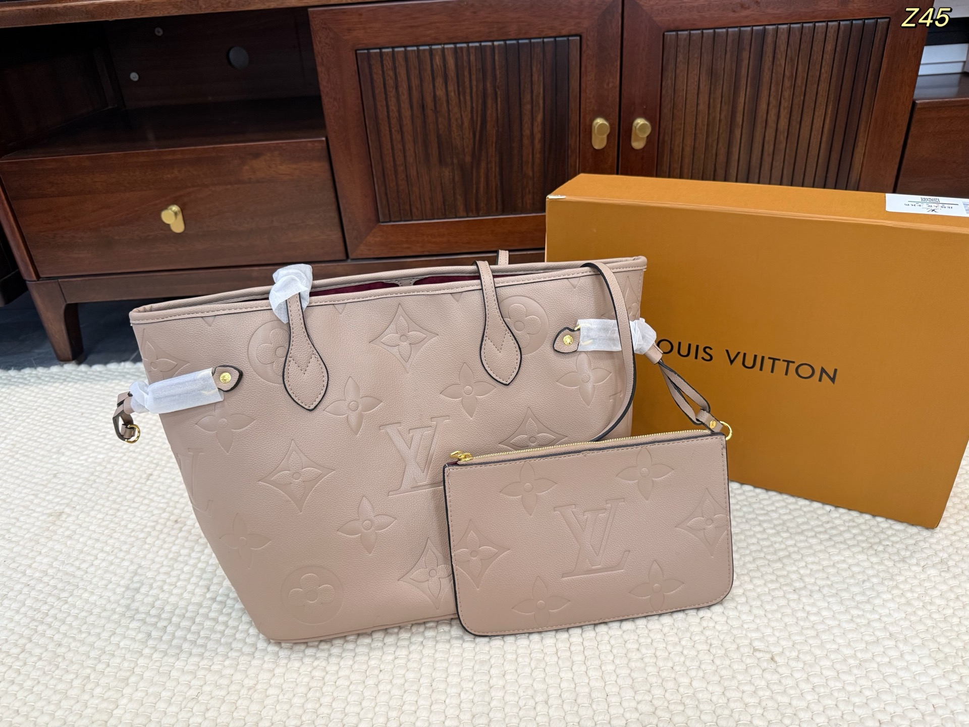 LV Neverfull New Shopping Bag