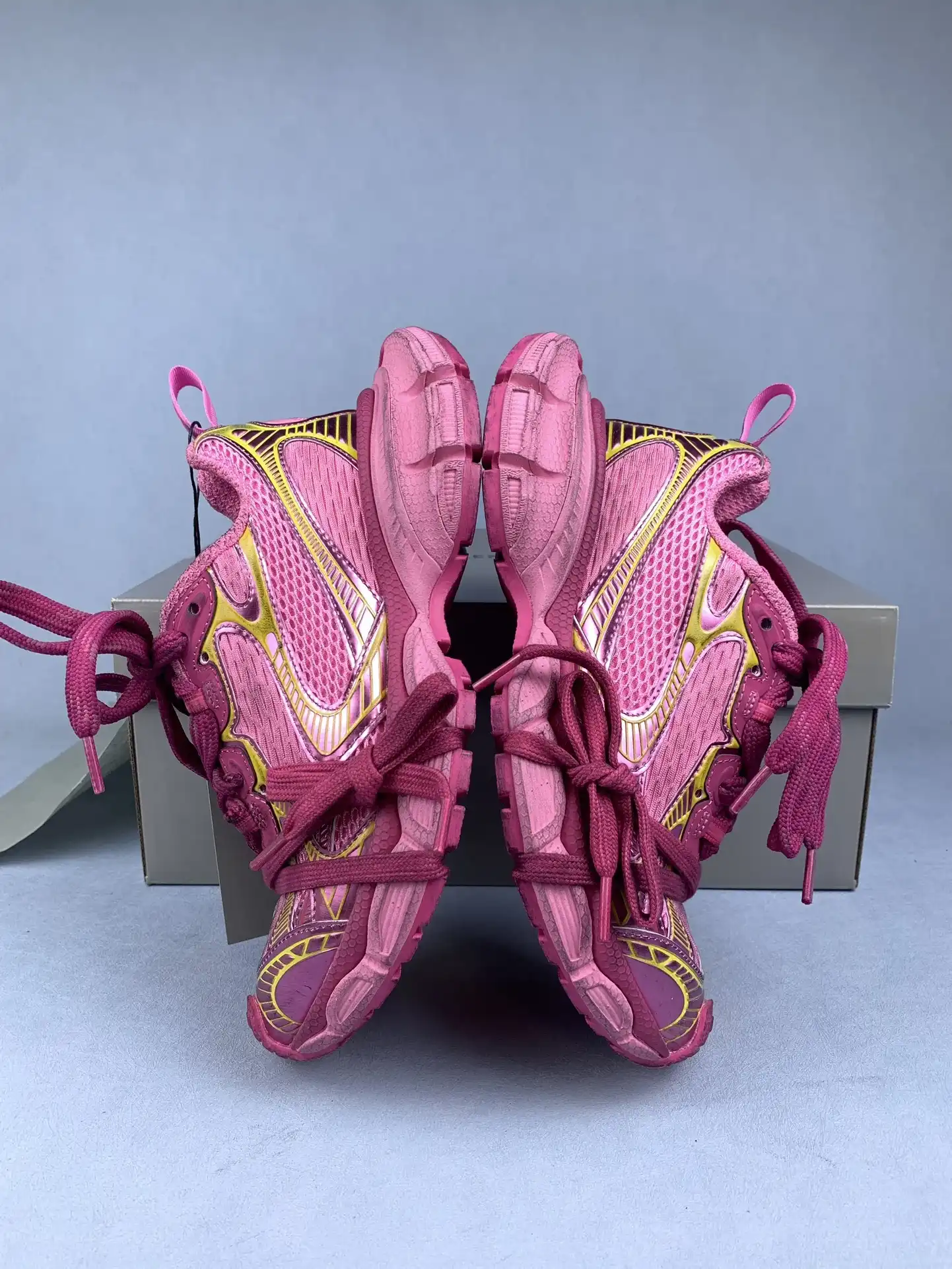 3XL Sneaker in Pink/Yellow product photo from LabelPicks