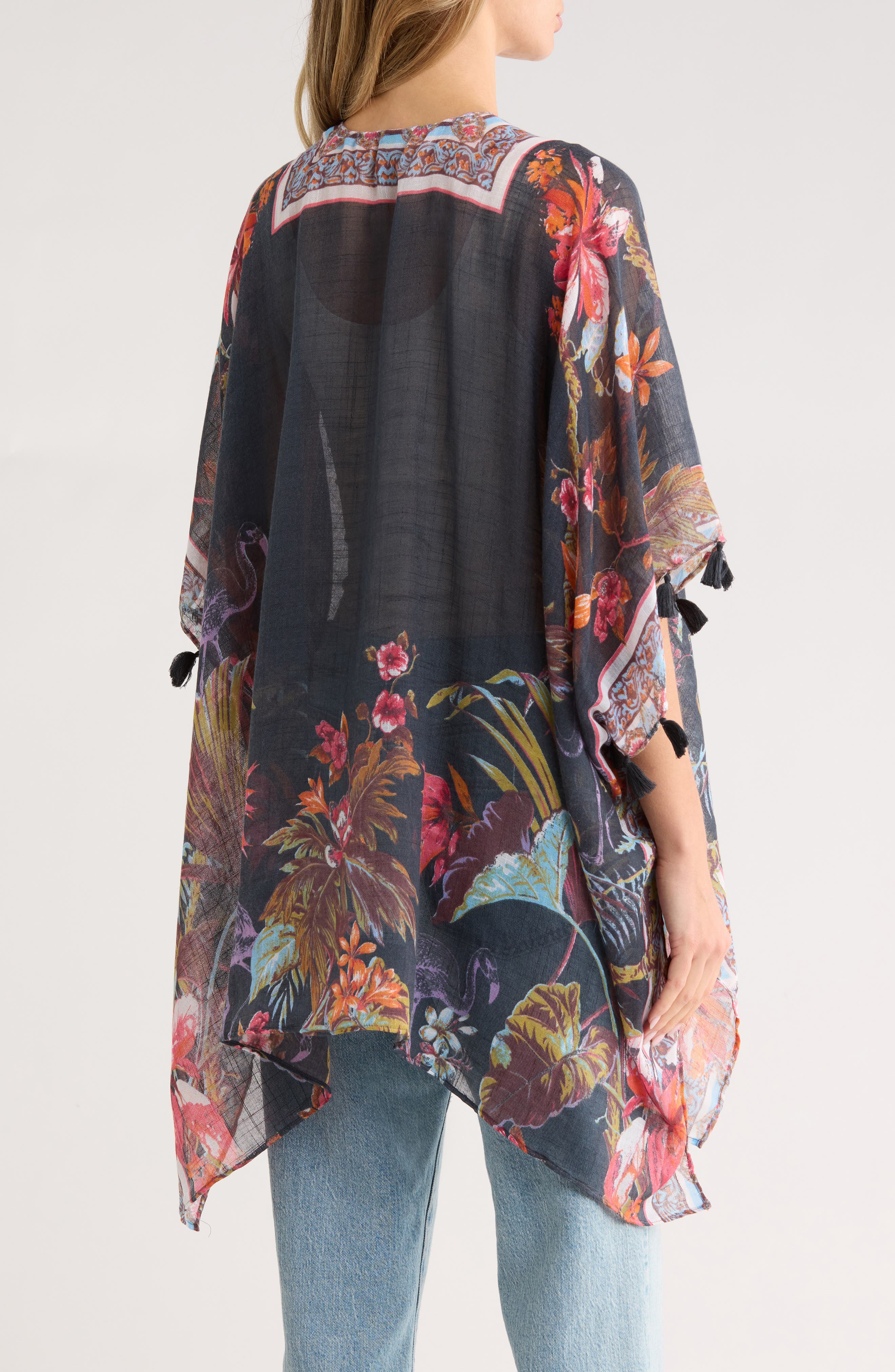 Vince Camuto Tropical Floral Topper