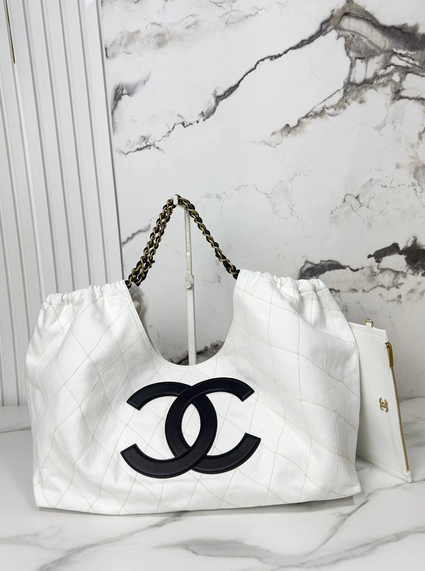 Chanel White Tote Bag product photo from LabelPicks
