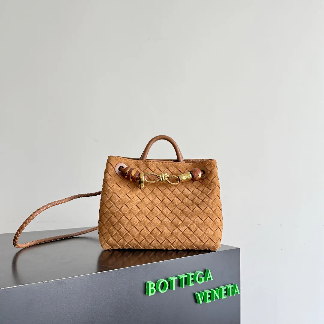 Bottega Veneta Intrecciato Woven Leather Andiamo Top Handle Bag product photo from LabelPicks