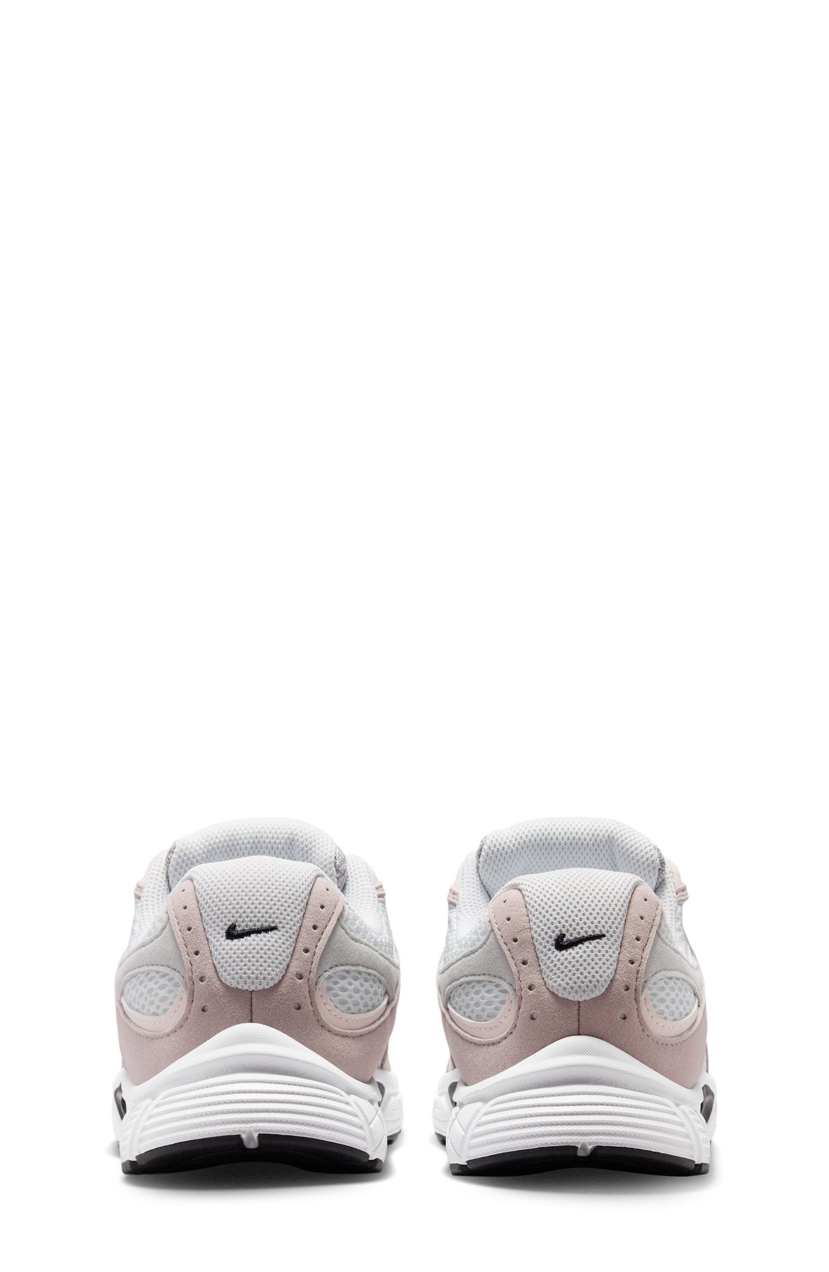 Nike Kids' V5 Running Shoe