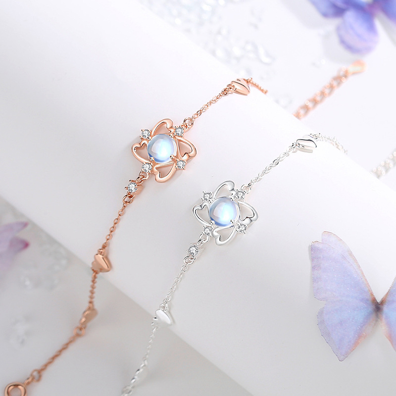 Original design, heart-shaped windmill bracelet for women, made of pure silver, Korean style, trendy and unique, with a high-end feel, featuring moonstone and heart-shaped beads