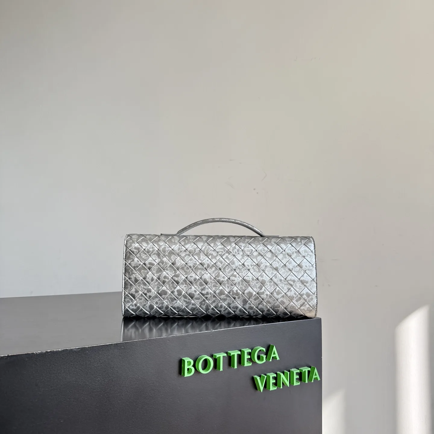 Bottega Veneta Andiamo Clutch product photo from LabelPicks