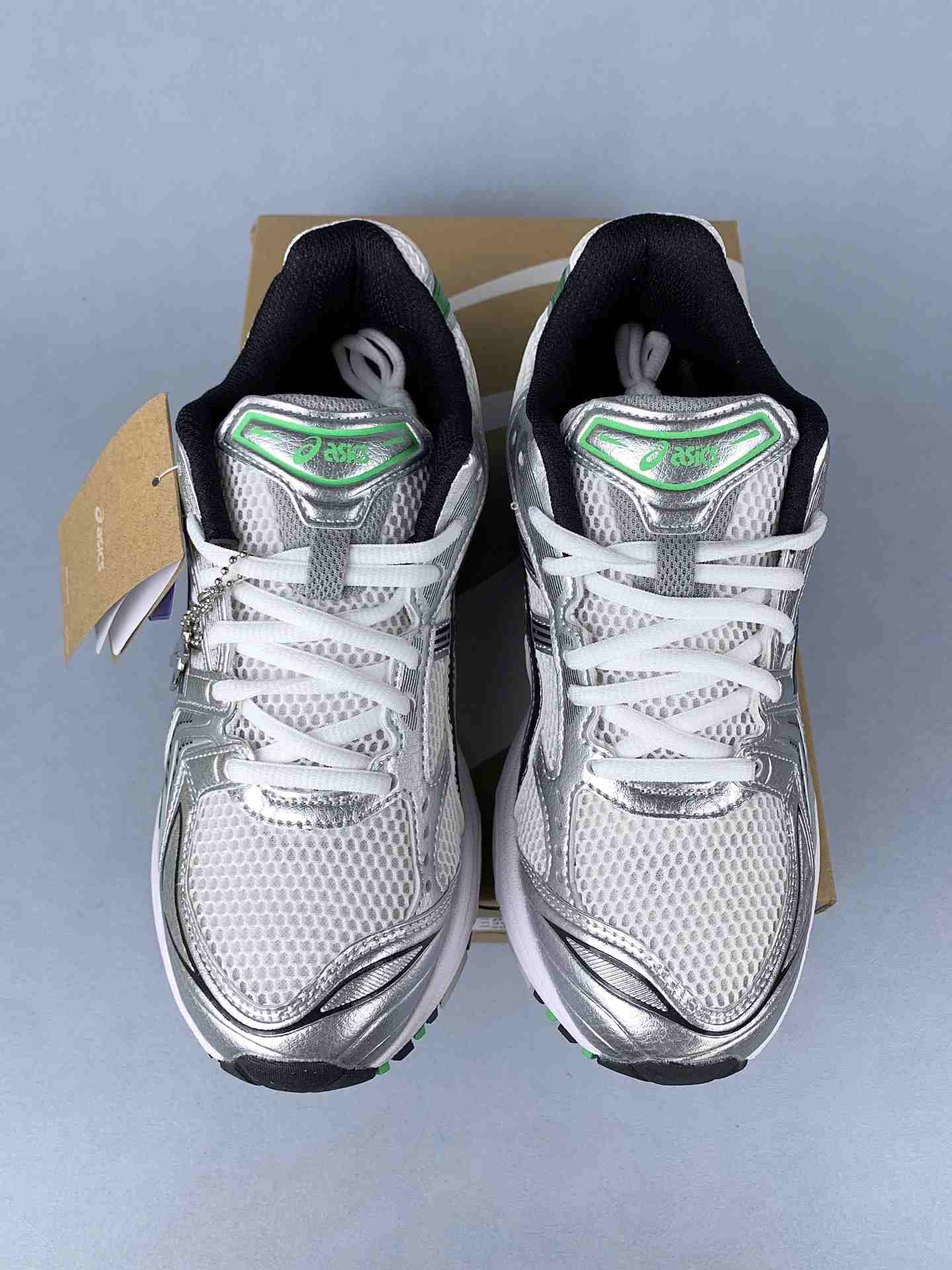 ASICS GEL-KAYANO 14 Sportstyle Shoes