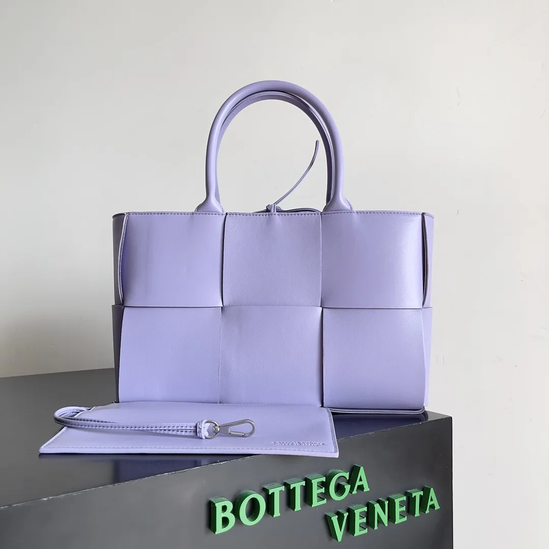 Bottega Veneta Intrecciato Woven Leather Tote Bag product photo from LabelPicks