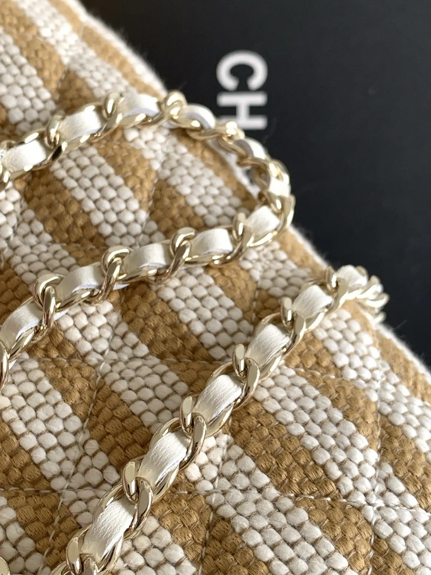 Chanel Straw Woven Top Handle Bag product photo from LabelPicks