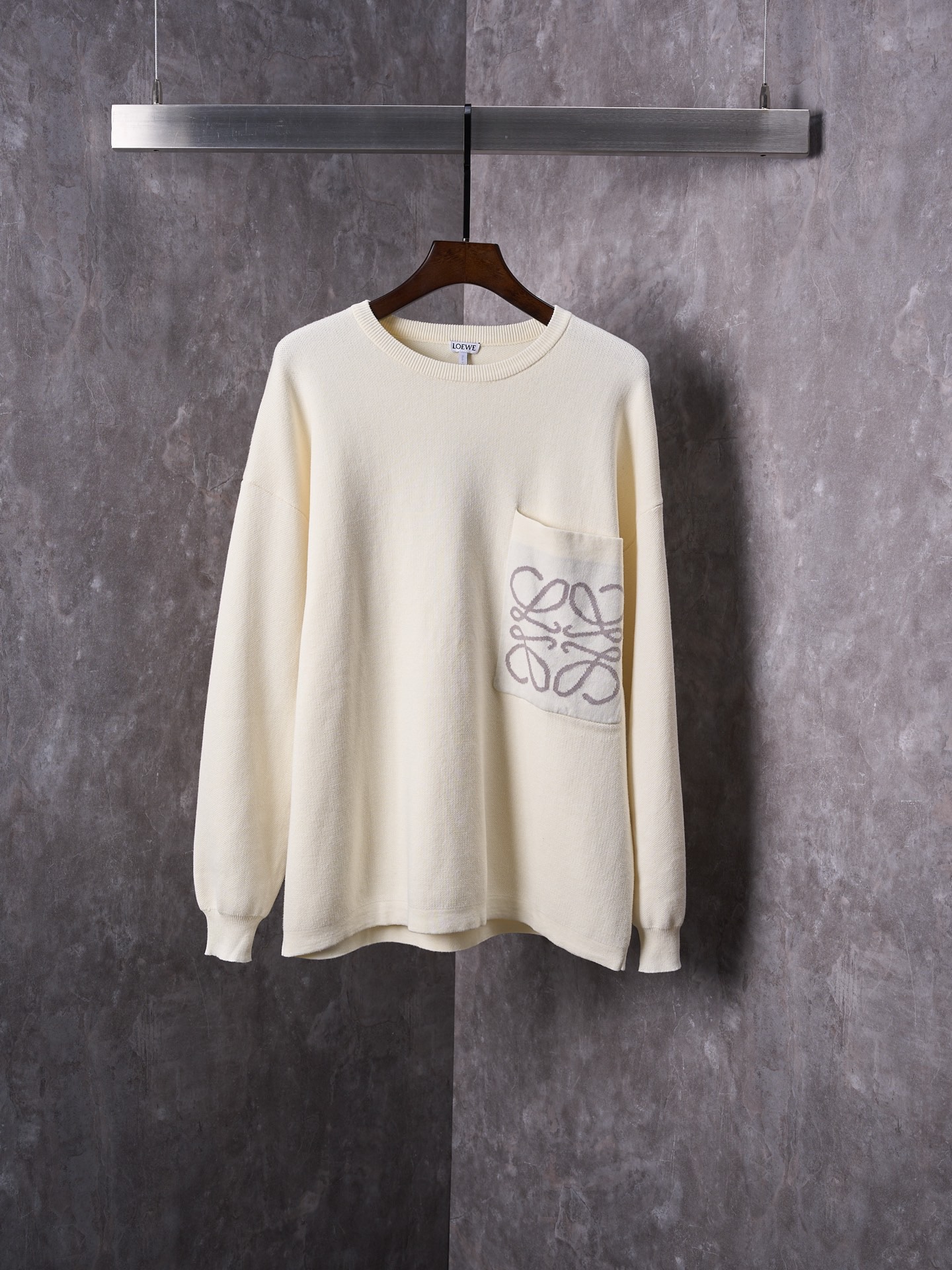 0904 Classic Letter Gradient Sweater