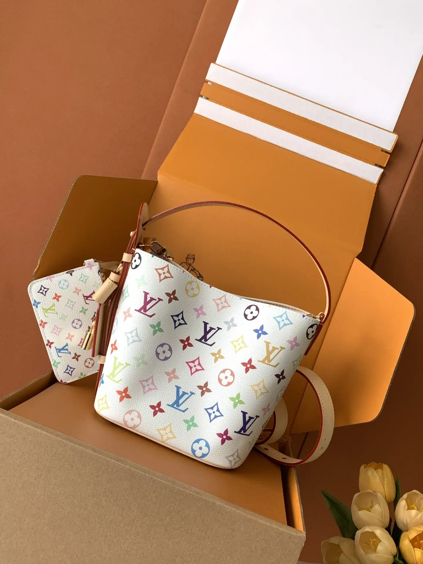 Louis Vuitton Versatile Shoulder Bag product photo from LabelPicks