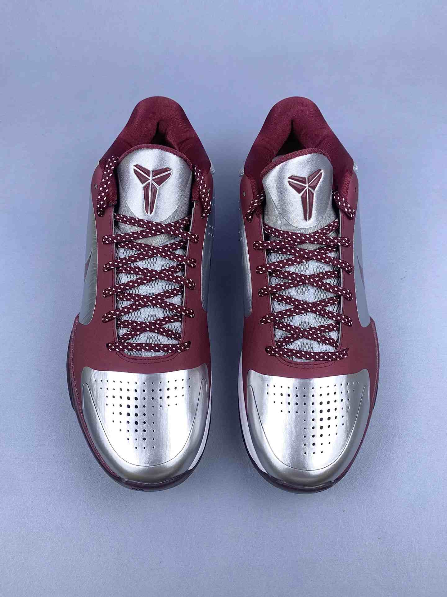 Kobe 5 Protro “Lower Merion Aces Away” Basketball Shoes