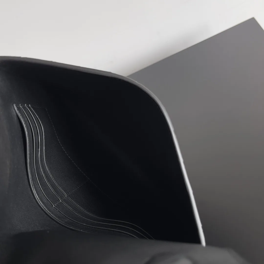 Bottega Veneta Polished Clutch product photo from LabelPicks