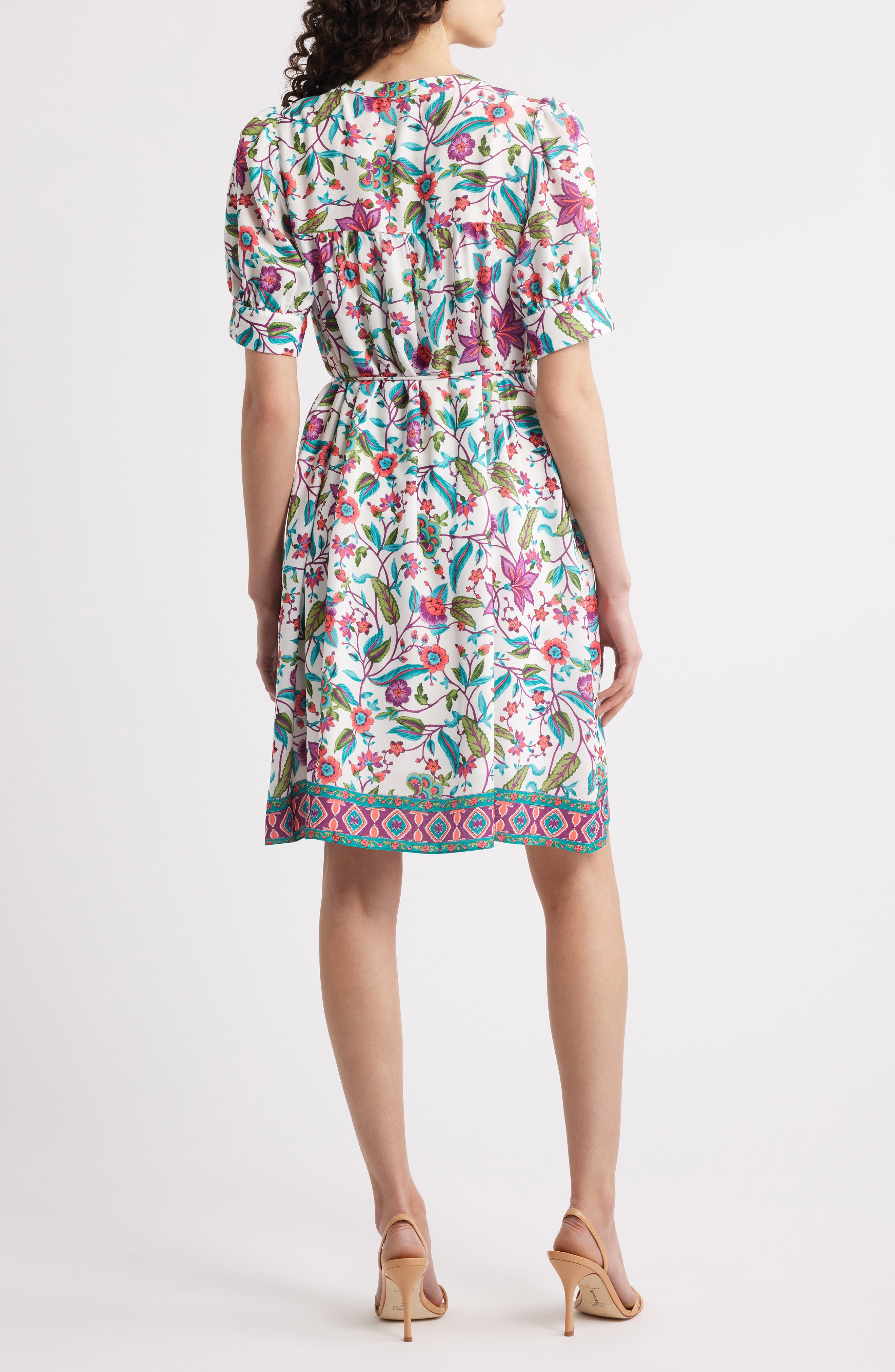 Julia Jordan Floral Print Short Sleeve Dress
