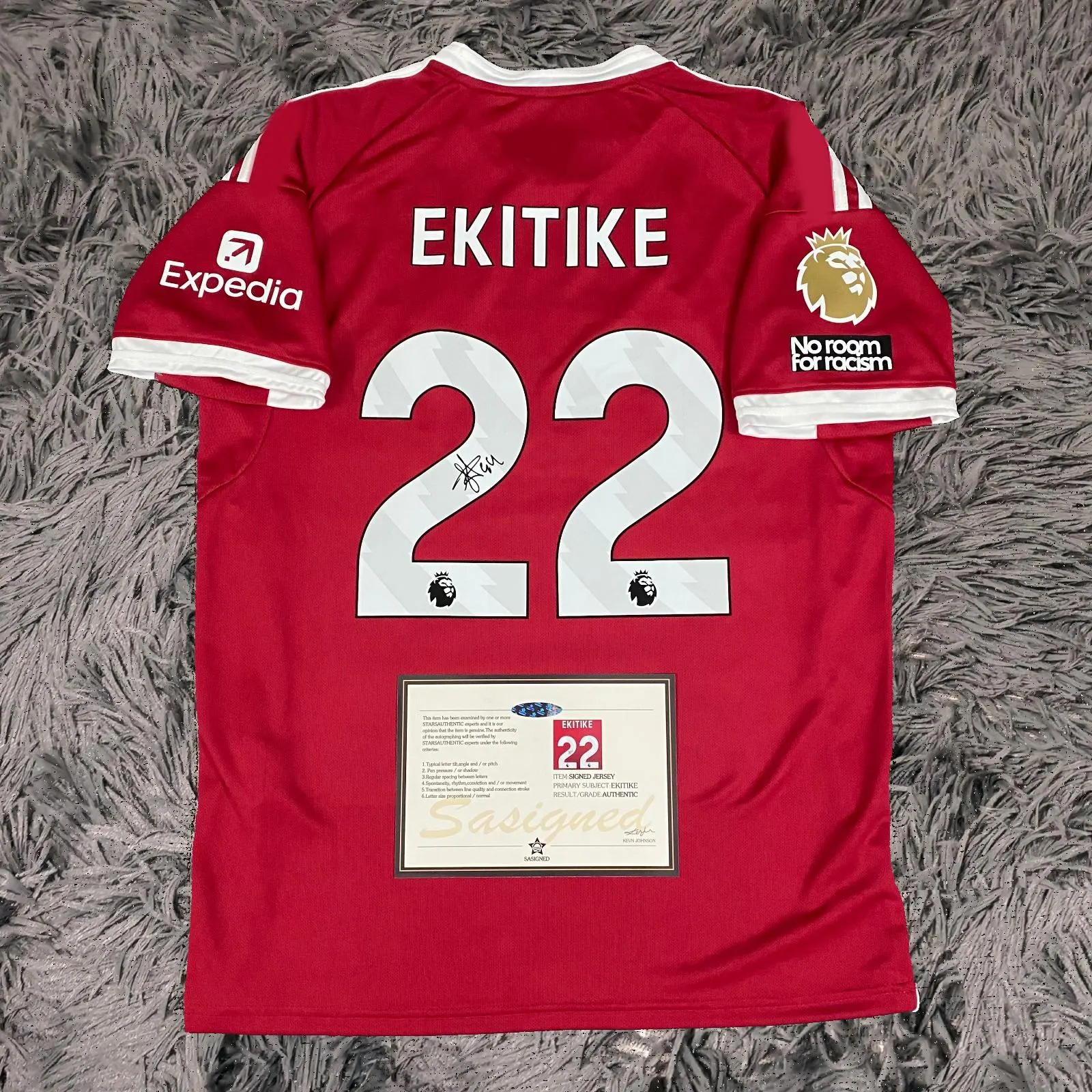 Hugo Ekitike SIGNED Liverpool 25/26 Debut Home Jersey/Shirt - COA - 2025