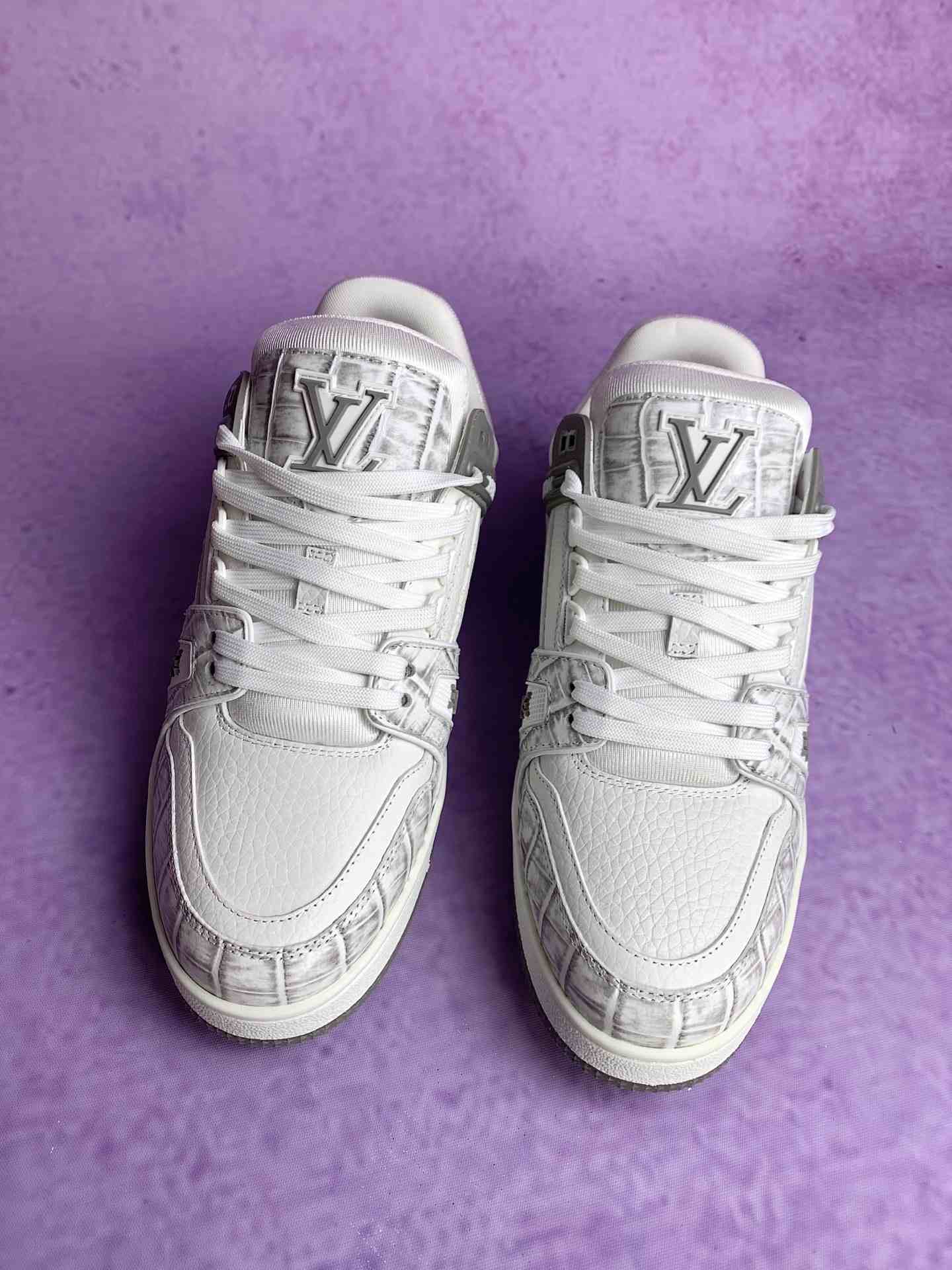 LV Trainer Maxi Sneaker
