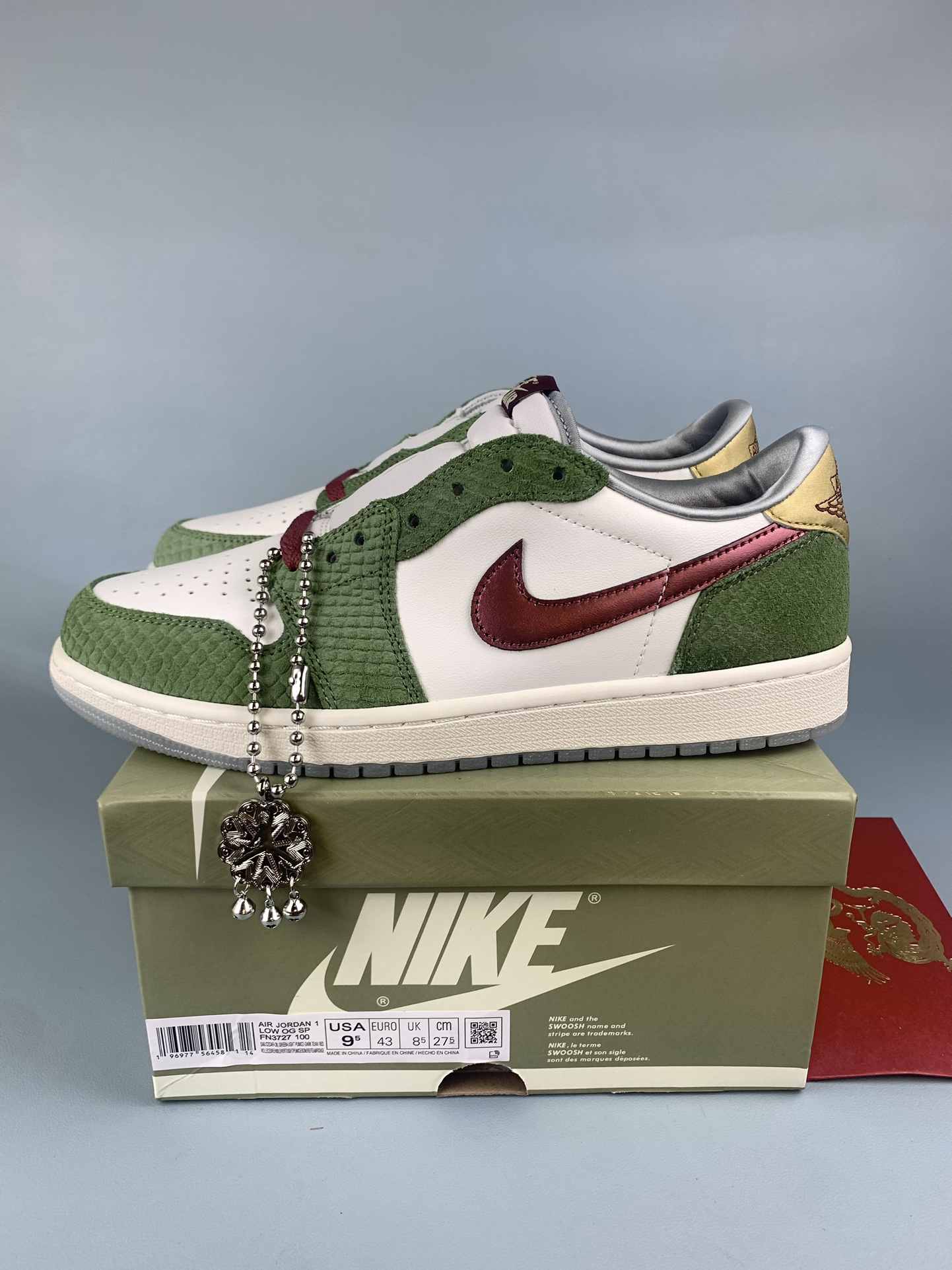 Air Jordan 1 Low OG 'Year of the Dragon' Shoes