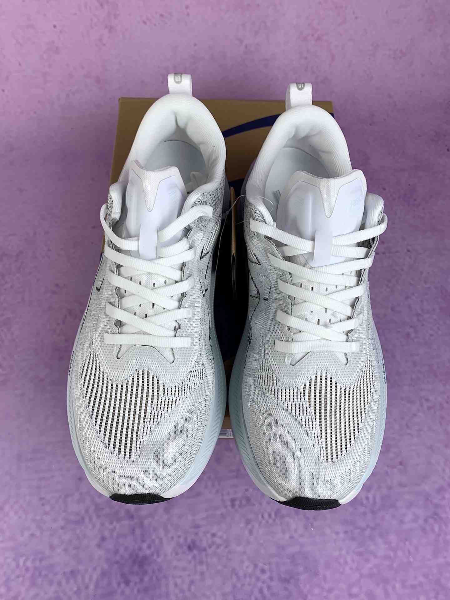 ASICS SUPERBLAST 2 Running Shoes