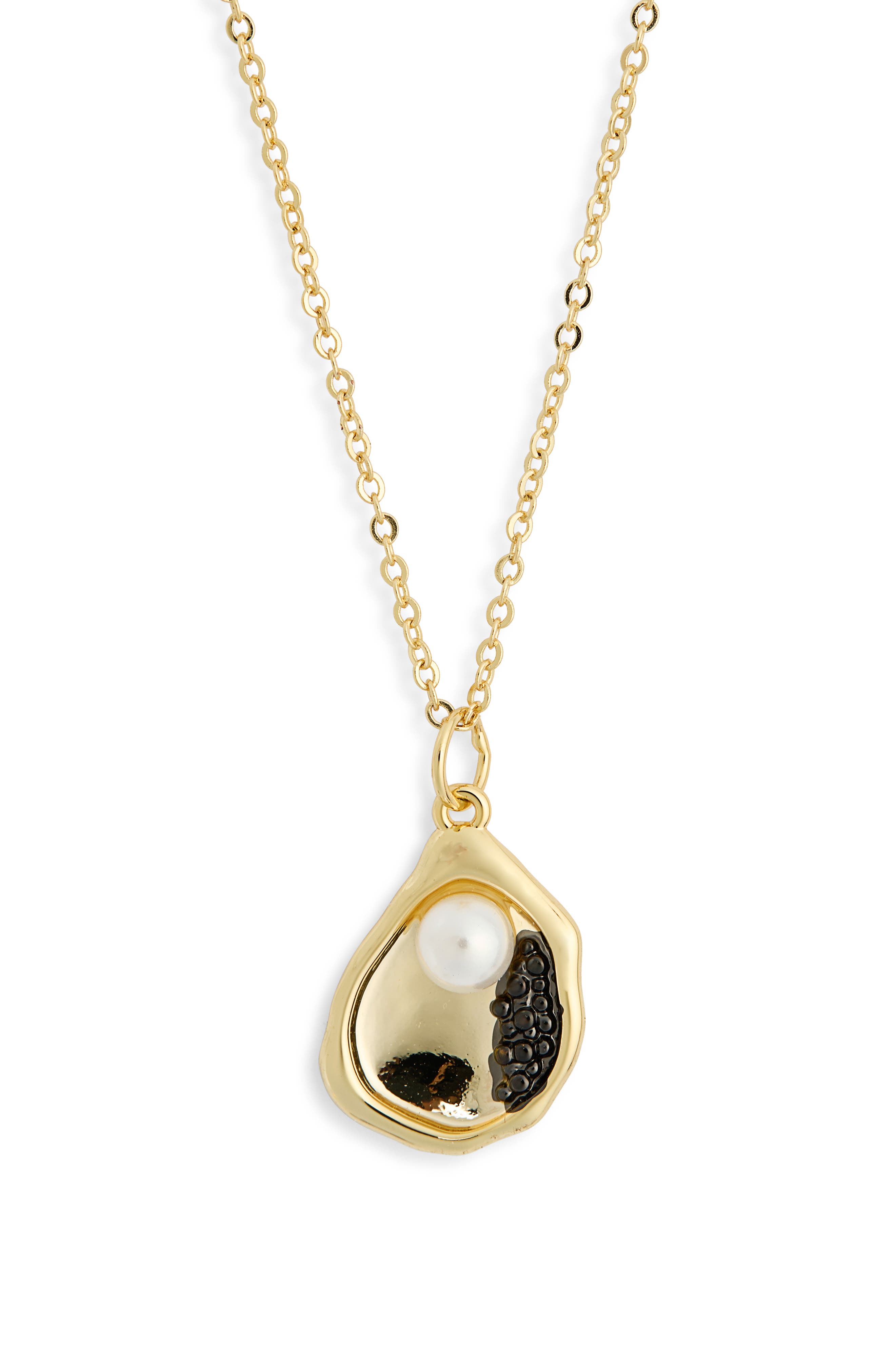 Leith Oyster Shell Faux Pearl Pendant Necklace