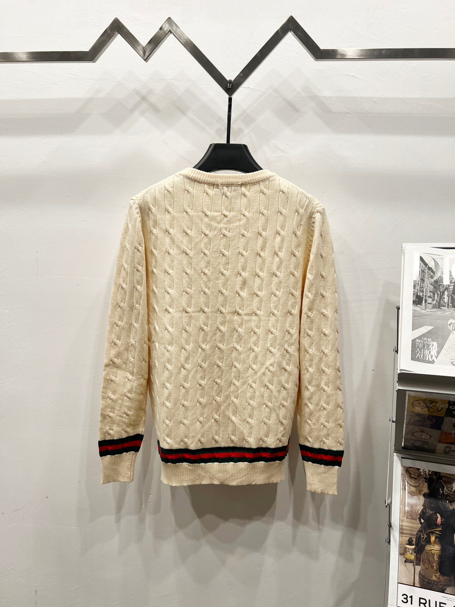 1021 New high quality soft sweater