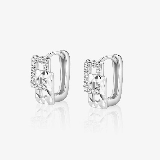 Geometric faceted cut earrings, made of 999 pure silver, in a Korean style, minimalist and chic, exuding a sophisticated and elegant vibe, square-shaped earrings