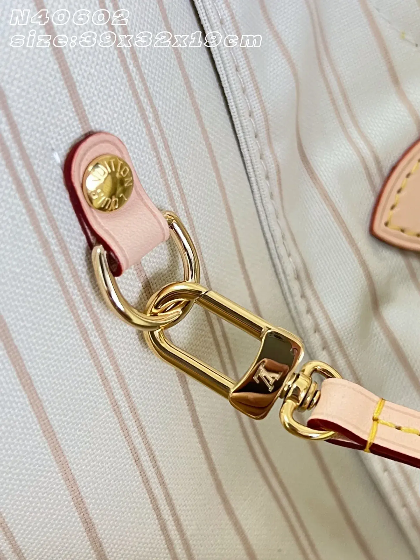 Louis Vuitton Calfskin Neverfull Tote Bag product photo from LabelPicks