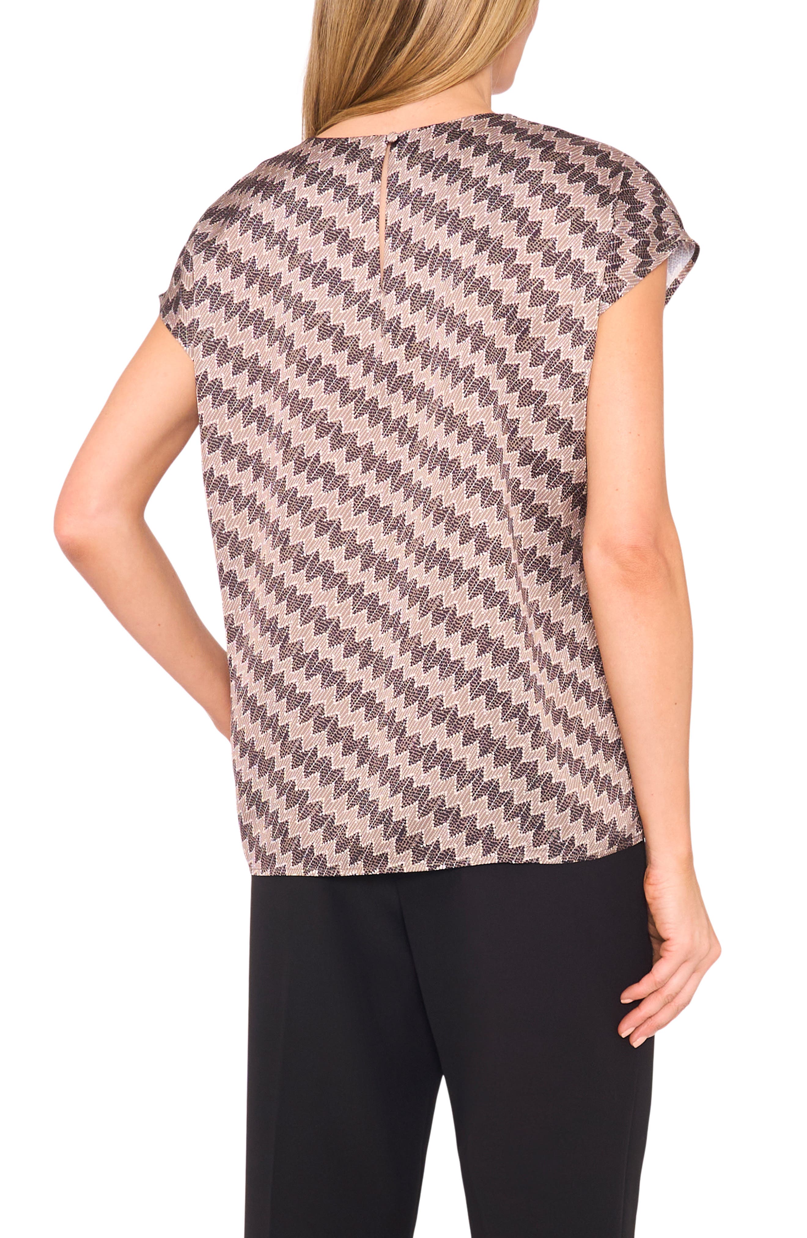 Halogen® Zigzag Dot Print Cap Sleeve Shell